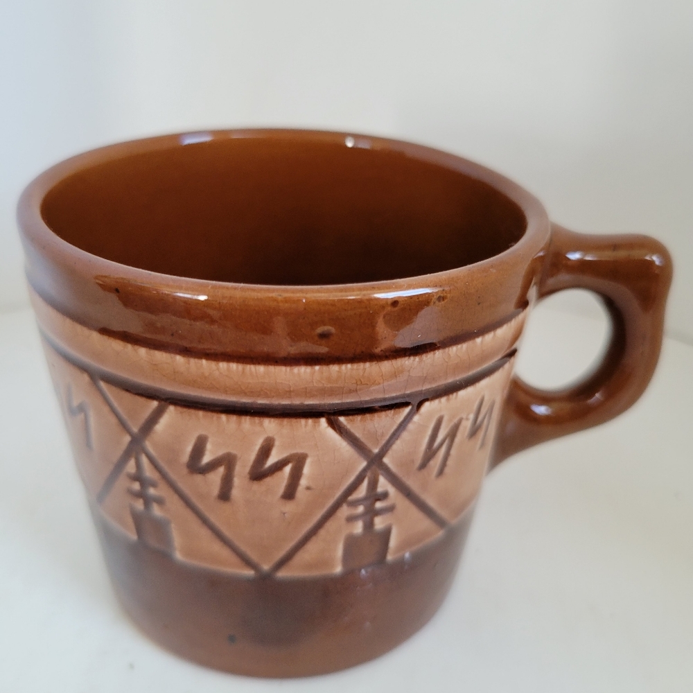 Vintage Sioux Pottery Brown Coffee/Tea MugMarie Black Tail Deer
